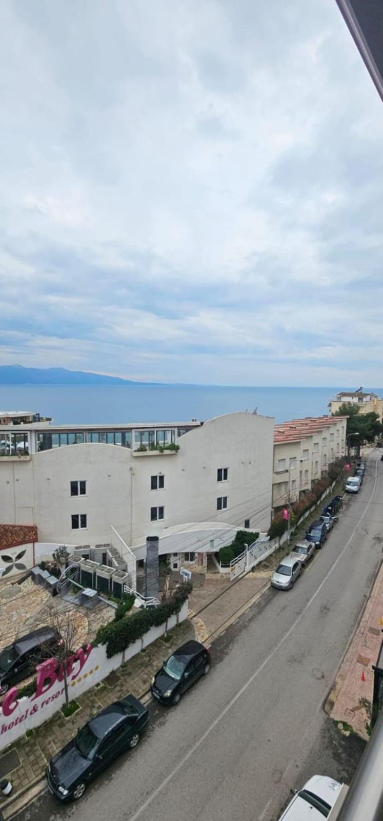 Hotel Edina Apartments By Hp Sarandë 外观 照片