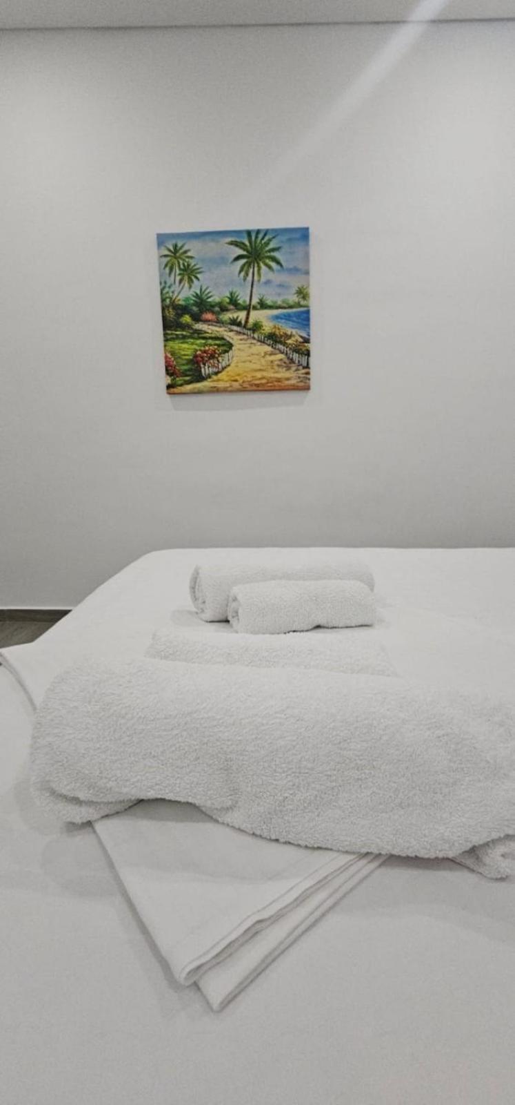 Hotel Edina Apartments By Hp Sarandë 外观 照片