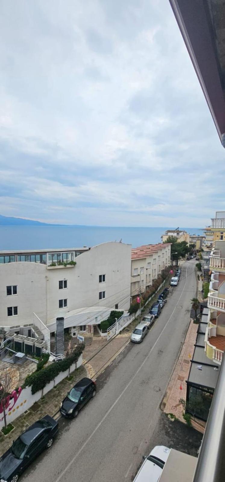 Hotel Edina Apartments By Hp Sarandë 外观 照片