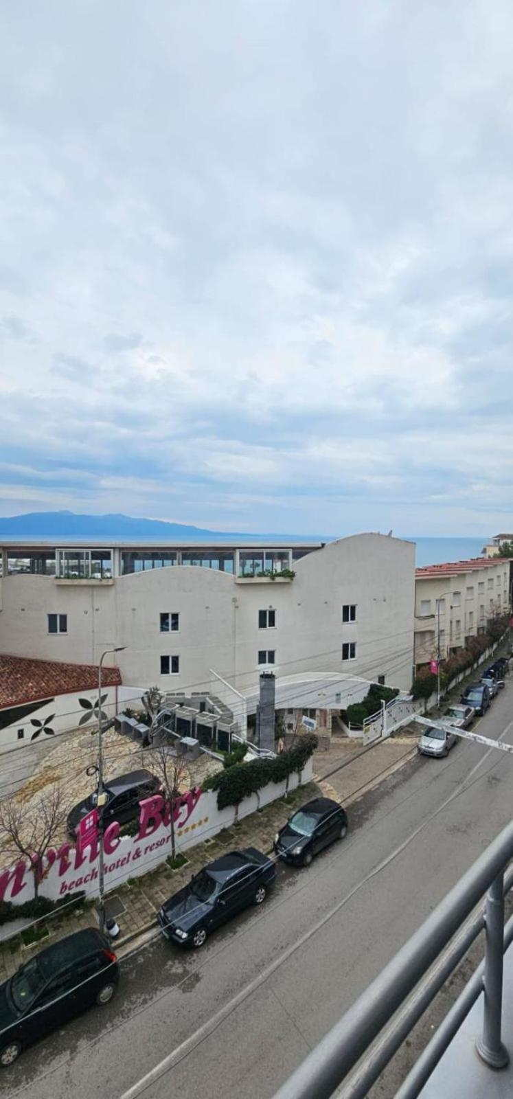 Hotel Edina Apartments By Hp Sarandë 外观 照片